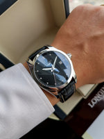 Carregue a imagem no visualizador da Galeria, Relógio Longines Conquest Classic L2.785.4.58.3 40mm
