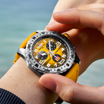 Carregue a imagem no visualizador da Galeria, Relógio Breitling ENDURANCE PRO IRONMAN® WORLD CHAMPIONSHIP E823102A1I1S1
